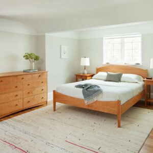 Classic Shaker Bed